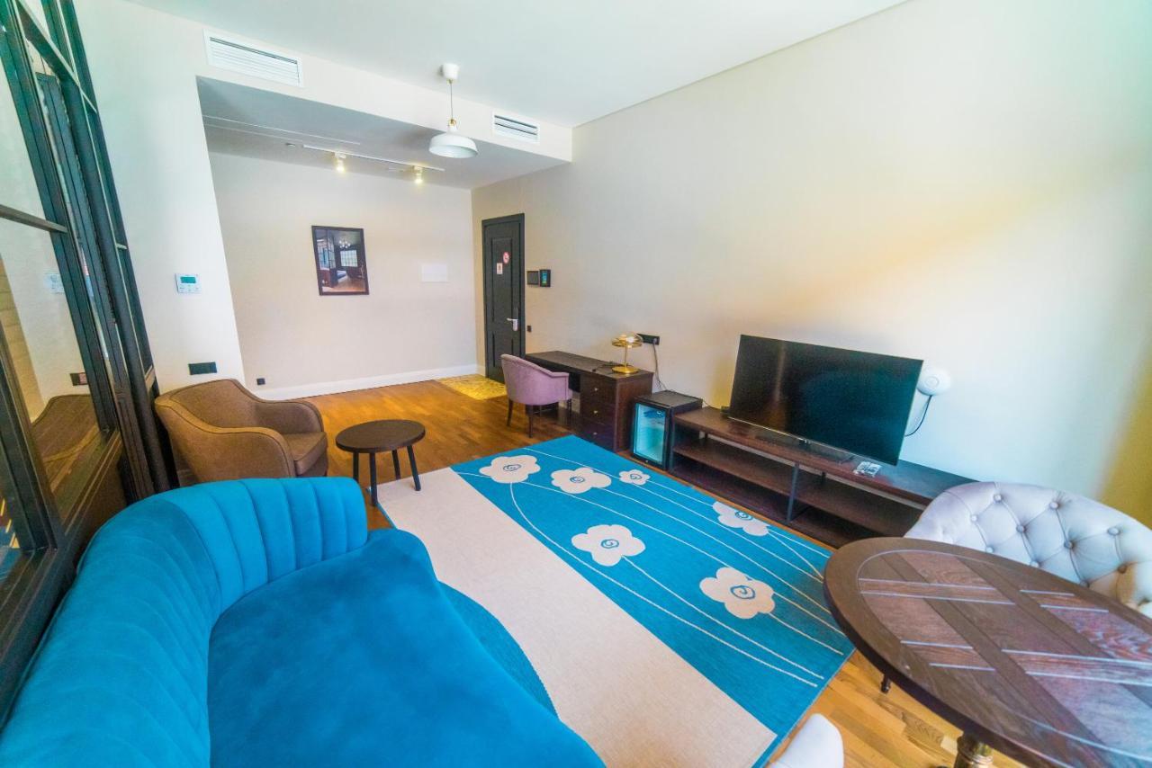 Hotel Manica Esentai City Алмати Екстер'єр фото